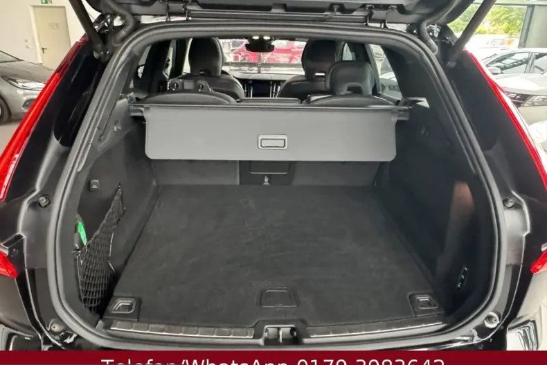 Volvo XC60 din 2023 cu 57.461 km - oferta VOL257936 - foto 13