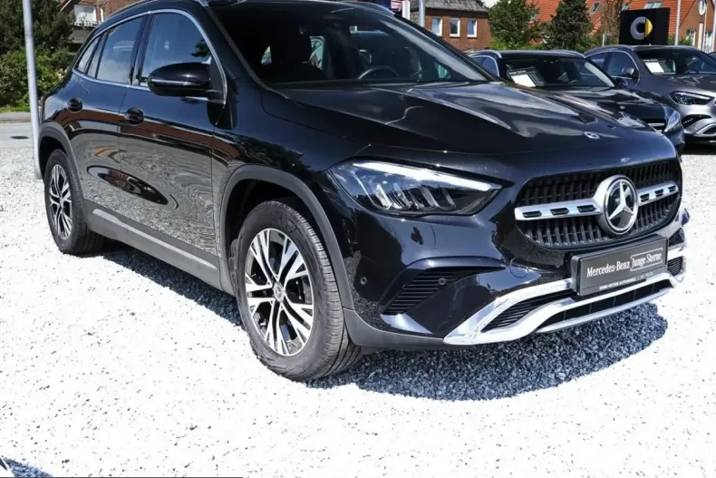 Mercedes-Benz GLA 200 (Clasa GLA) din 2025 cu 12.307 km - oferta MER257944 - foto 3