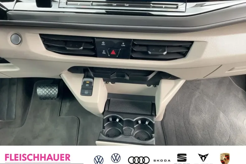 Volkswagen T7 California din 2025 cu 5.606 km - oferta VOL257945 - foto 9