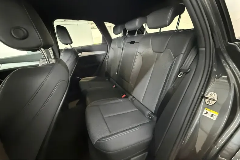 Audi Q5 din 2023 cu 25.618 km - oferta AUD257949 - foto 19