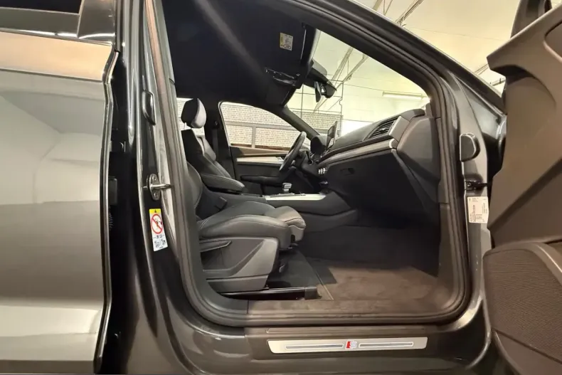Audi Q5 din 2023 cu 25.618 km - oferta AUD257949 - foto 21