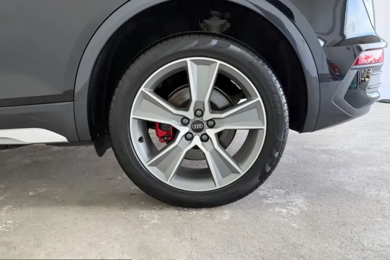 Audi Q5 din 2024 cu 50.000 km - oferta AUD257951 - foto 7