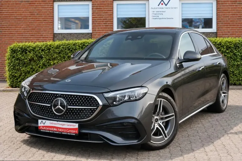 Mercedes-Benz E 220 (Clasa E) din 2024 cu 19.877 km - oferta MER257967 - foto 1