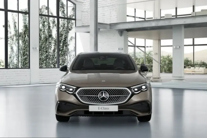 Mercedes-Benz E 300 (Clasa E) din 2025 cu 11.334 km - oferta MER257968 - foto 4