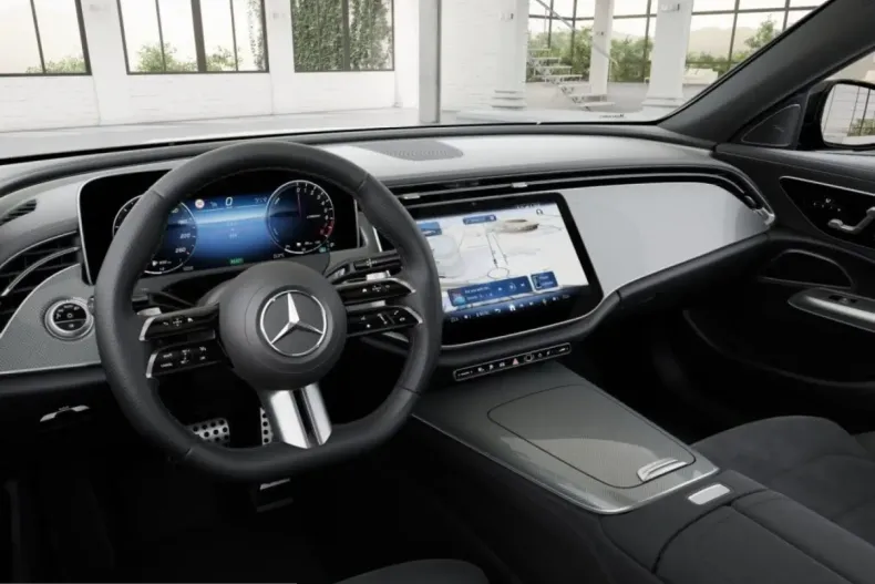 Mercedes-Benz E 300 (Clasa E) din 2025 cu 11.334 km - oferta MER257968 - foto 6