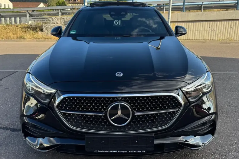 Mercedes-Benz E 220 (Clasa E) din 2025 cu 14.000 km - oferta MER257969 - foto 2