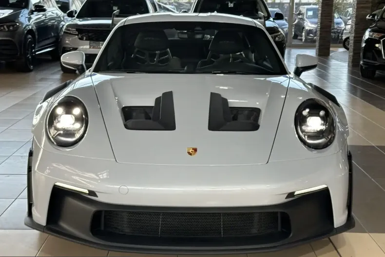 Porsche 992 din 2023 cu 11.000 km - oferta POR257976 - foto 2