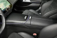 Mercedes-Benz E 200 (Clasa E) din 2025 cu 13.828 km - oferta MER257979 - foto 11