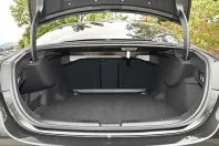 Mercedes-Benz E 200 (Clasa E) din 2025 cu 13.828 km - oferta MER257979 - foto 21