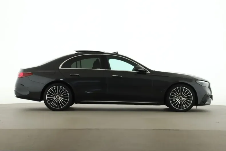Mercedes-Benz E 220 (Clasa E) din 2024 cu 38.800 km - oferta MER257984 - foto 7