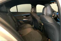 Mercedes-Benz E 200 (Clasa E) din 2025 cu 22.545 km - oferta MER257985 - foto 14