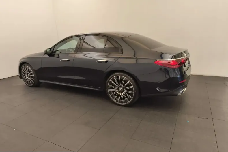 Mercedes-Benz E 220 (Clasa E) din 2025 cu 15.265 km - oferta MER257986 - foto 7