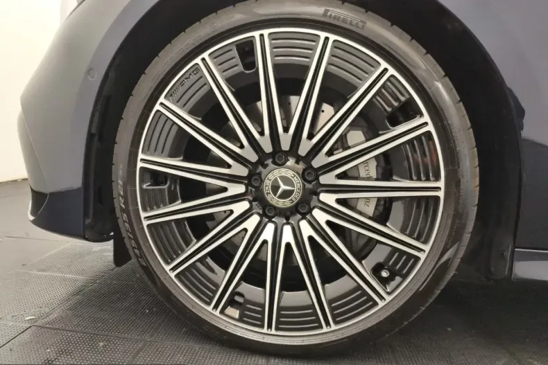 Mercedes-Benz E 220 (Clasa E) din 2025 cu 15.265 km - oferta MER257986 - foto 8