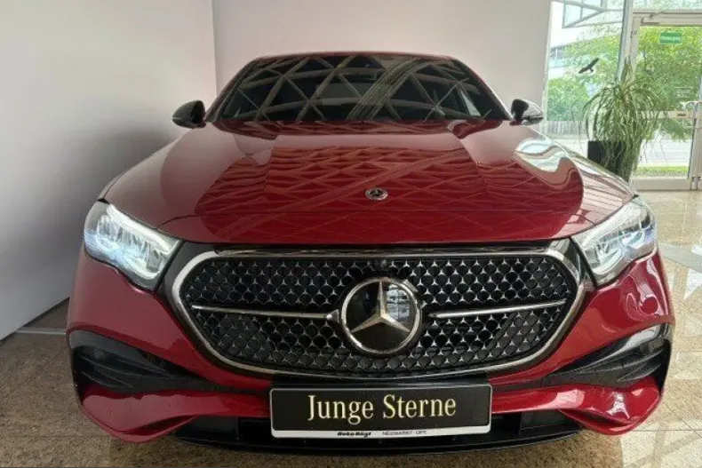 Mercedes-Benz E 200 (Clasa E) din 2025 cu 11.607 km - oferta MER257989 - foto 4