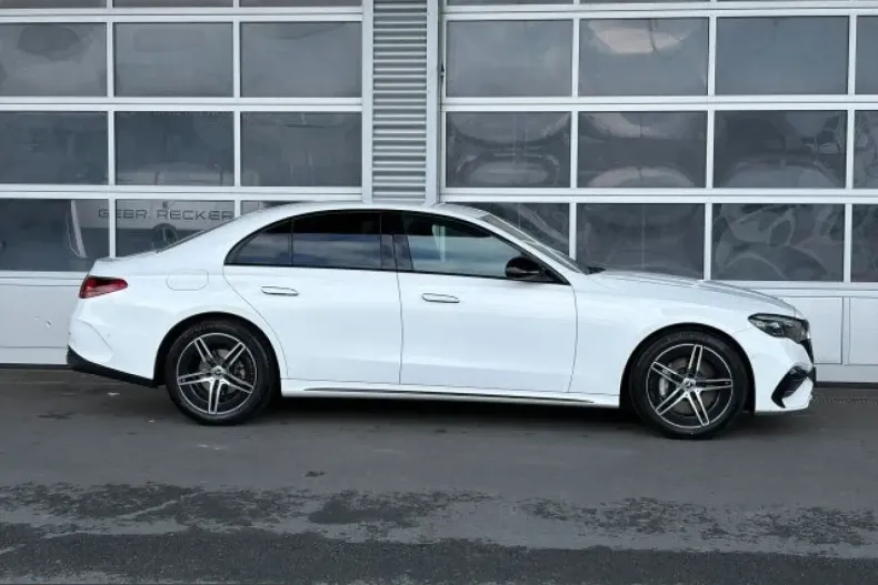 Mercedes-Benz E 200 (Clasa E) din 2025 cu 17.092 km - oferta MER257990 - foto 6