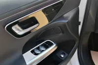 Mercedes-Benz E 200 (Clasa E) din 2025 cu 27.993 km - oferta MER257991 - foto 11