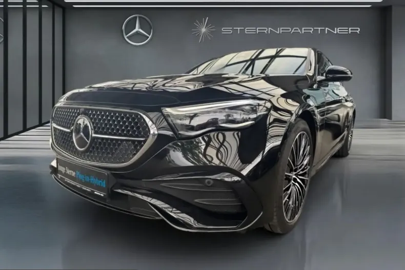 Mercedes-Benz E 300 (Clasa E) din 2025 cu 21.900 km - oferta MER257995 - foto 1