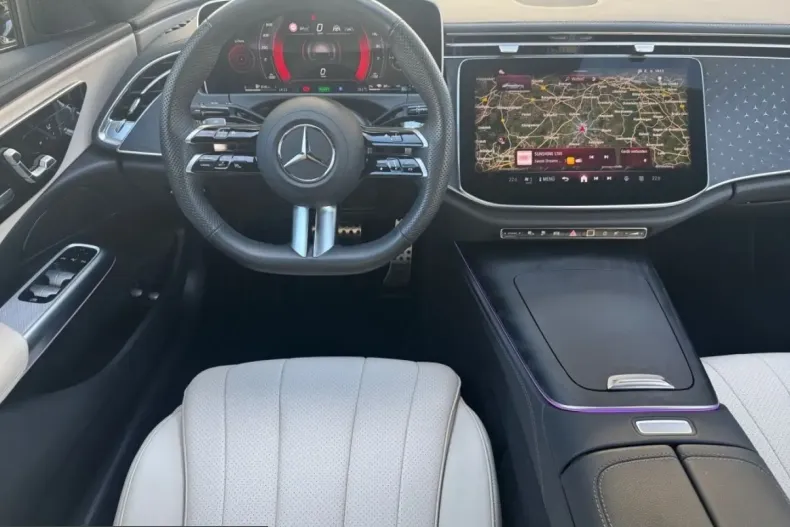 Mercedes-Benz E 300 (Clasa E) din 2025 cu 21.900 km - oferta MER257995 - foto 8