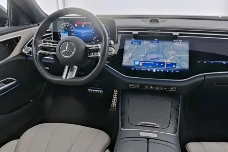 Mercedes-Benz E 220 (Clasa E) din 2025 cu 26.822 km - oferta MER257996 - foto 5