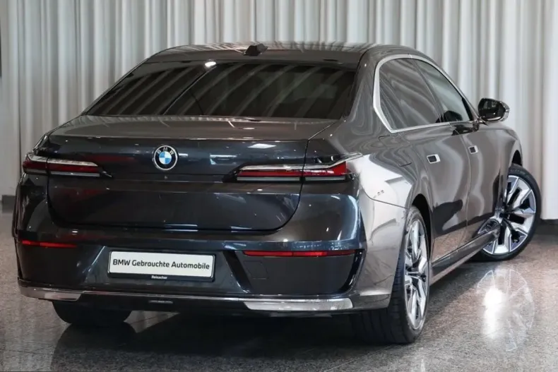 BMW 740 (Seria 7) din 2023 cu 86.745 km - oferta BMW258005 - foto 3