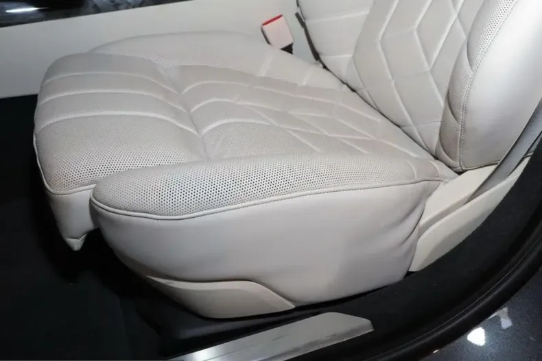 BMW 740 (Seria 7) din 2023 cu 86.745 km - oferta BMW258005 - foto 11
