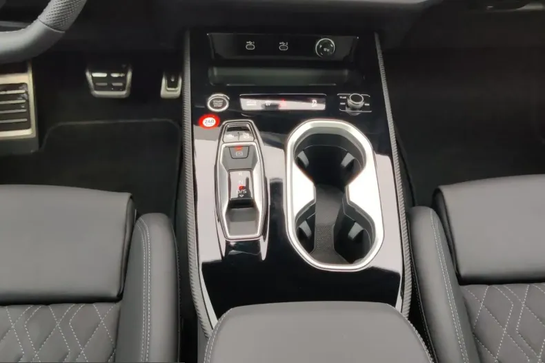 Audi A6 din 2025 cu 1.500 km - oferta AUD258006 - foto 14
