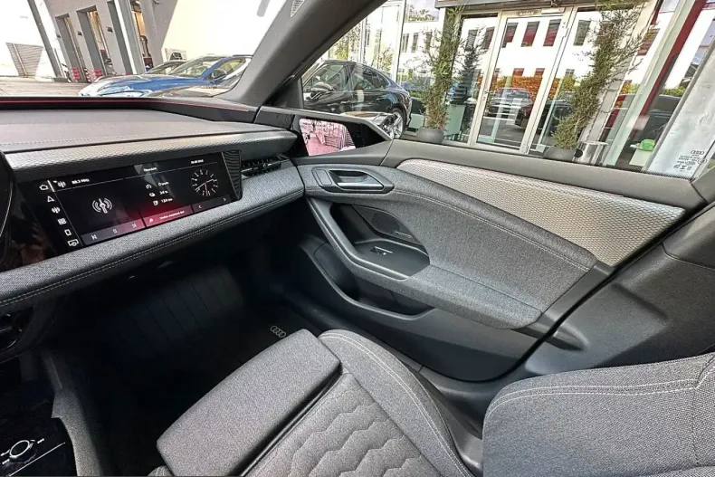 Audi A6 din 2025 cu 25.917 km - oferta AUD258007 - foto 29