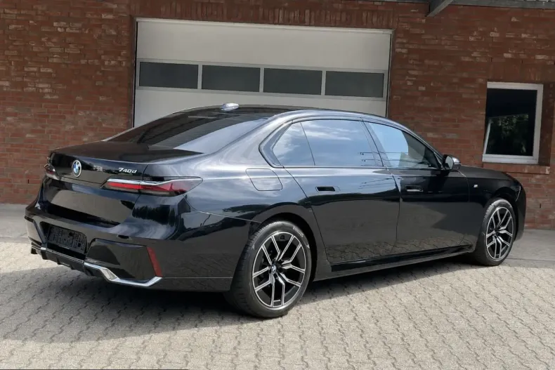 BMW 740 (Seria 7) din 2023 cu 93.195 km - oferta BMW258008 - foto 4