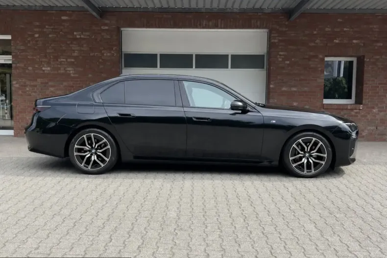 BMW 740 (Seria 7) din 2023 cu 93.195 km - oferta BMW258008 - foto 6