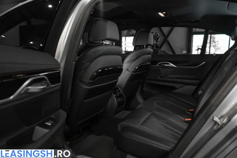 BMW 730 (Seria 7) din 2021 cu 63.000 km - oferta BMW258009 - foto 12