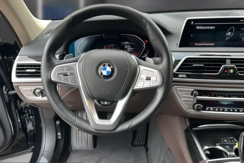 BMW 740 (Seria 7) din 2022 cu 79.081 km - oferta BMW258011 - foto 12