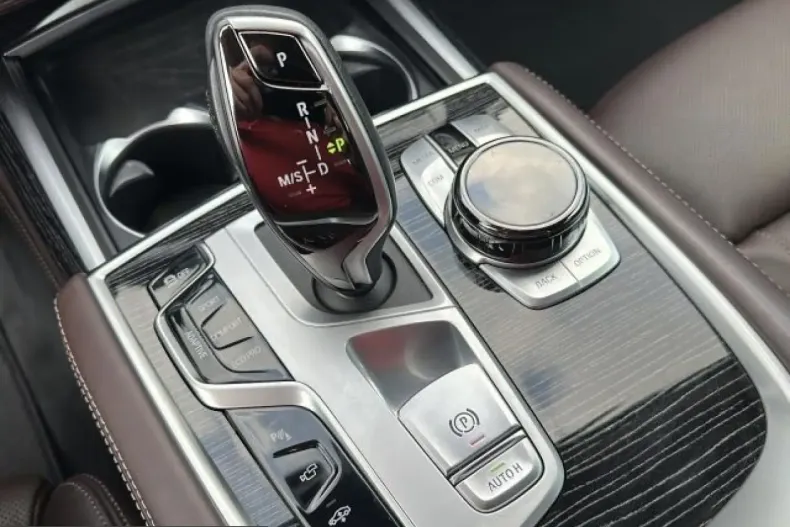 BMW 740 (Seria 7) din 2022 cu 79.081 km - oferta BMW258011 - foto 18
