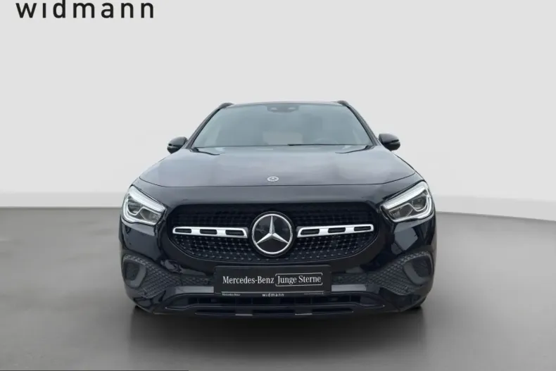 Mercedes-Benz GLA 180 (Clasa GLA) din 2021 cu 66.598 km - oferta MER258013 - foto 2