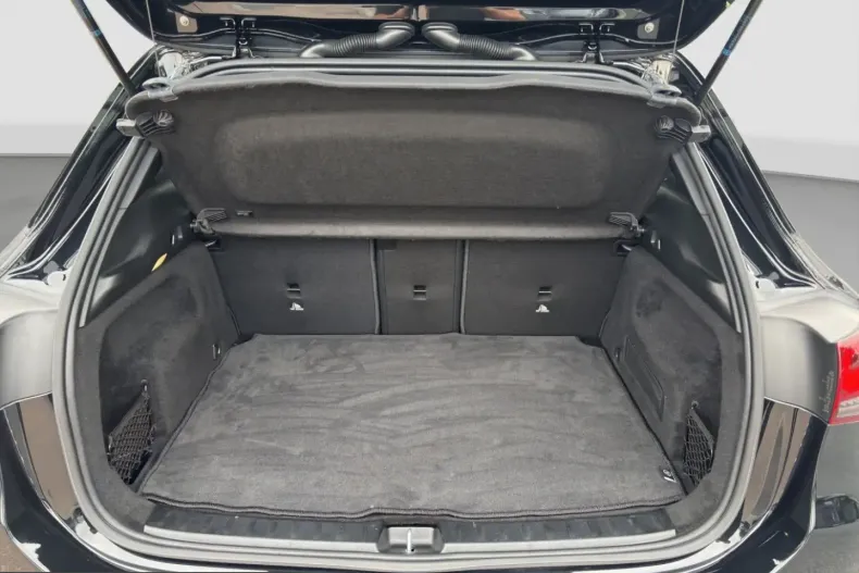 Mercedes-Benz GLA 180 (Clasa GLA) din 2021 cu 66.598 km - oferta MER258013 - foto 19