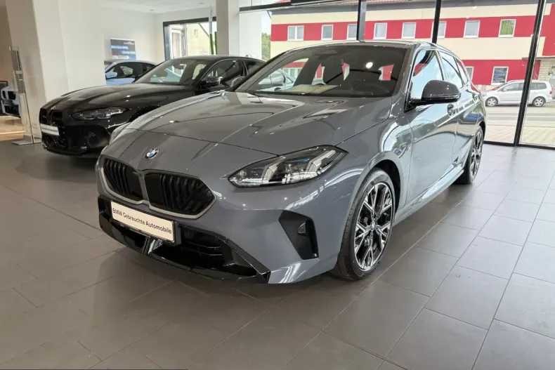 BMW 120 (Seria 1) din 2024 cu 36.666 km - oferta BMW258014 - foto 1