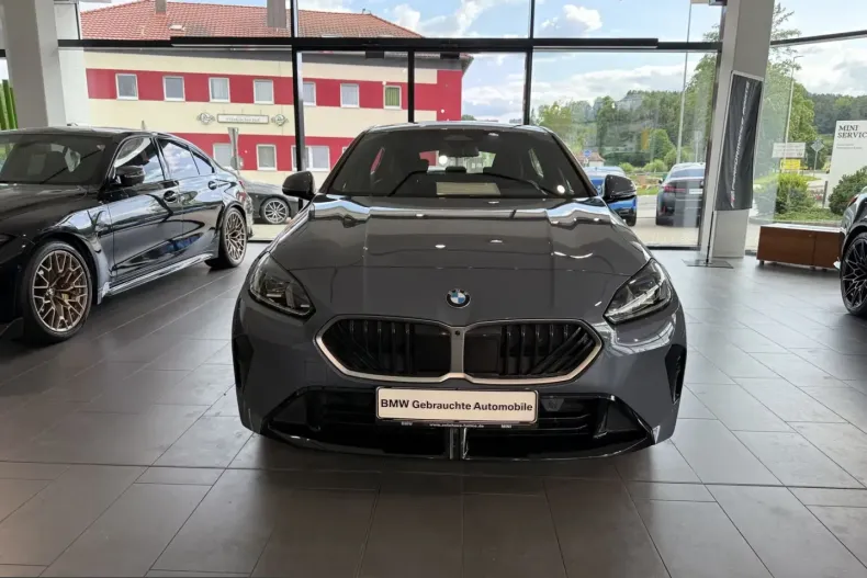 BMW 120 (Seria 1) din 2024 cu 36.666 km - oferta BMW258014 - foto 10