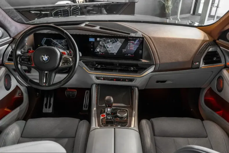 BMW XM (Seria X) din 2023 cu 24.000 km - oferta BMW258016 - foto 11