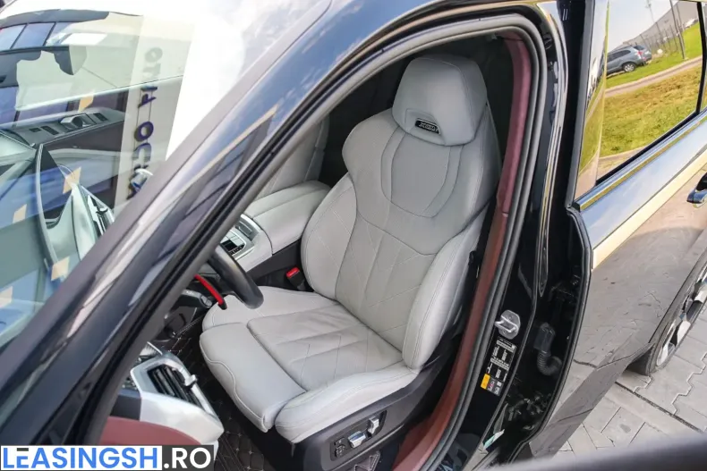 BMW XM (Seria X) din 2023 cu 40.362 km - oferta BMW258018 - foto 33
