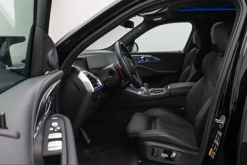 BMW XM (Seria X) din 2023 cu 28.426 km - oferta BMW258020 - foto 19