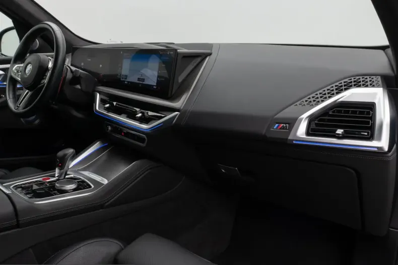 BMW XM (Seria X) din 2023 cu 28.426 km - oferta BMW258020 - foto 23