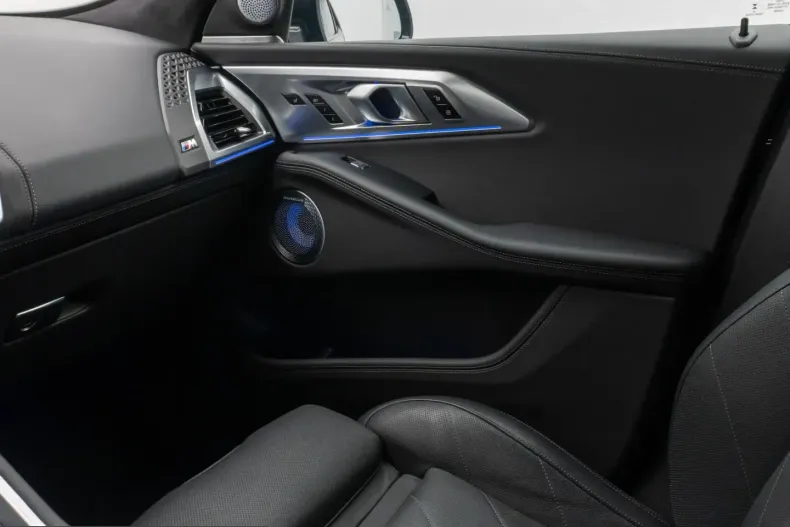 BMW XM (Seria X) din 2023 cu 28.426 km - oferta BMW258020 - foto 33