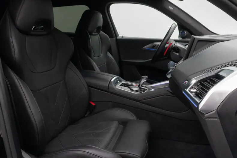 BMW XM (Seria X) din 2023 cu 28.426 km - oferta BMW258020 - foto 36