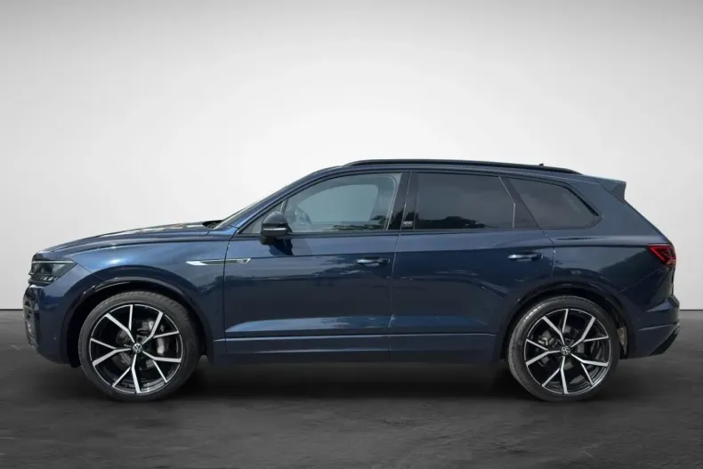 Volkswagen Touareg din 2024 cu 40.875 km - oferta VOL258037 - foto 3