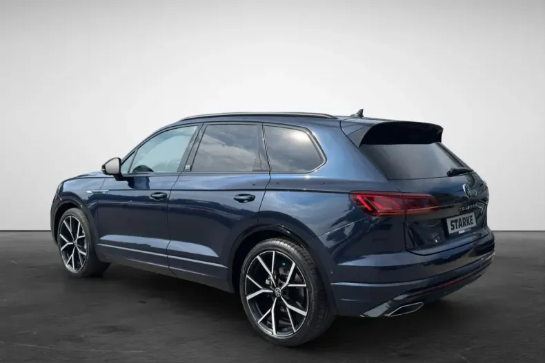 Volkswagen Touareg din 2024 cu 40.875 km - oferta VOL258037 - foto 4