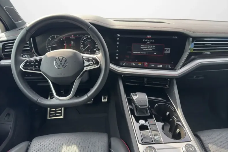 Volkswagen Touareg din 2024 cu 40.875 km - oferta VOL258037 - foto 8