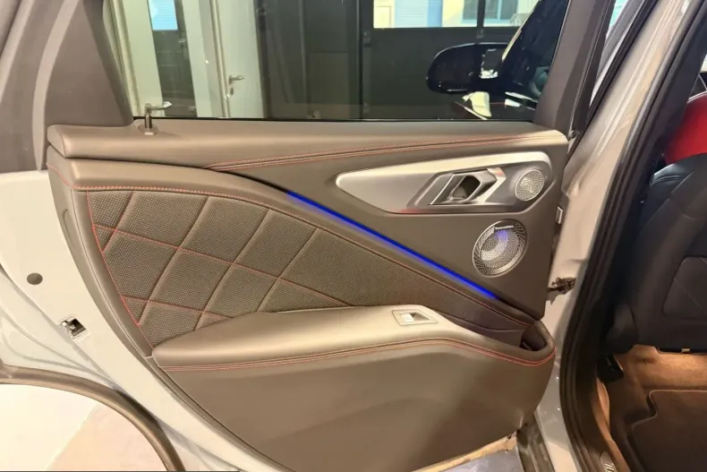 BMW XM (Seria X) din 2024 cu 61.580 km - oferta BMW258039 - foto 27