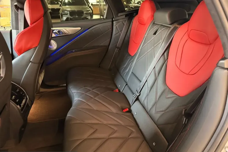 BMW XM (Seria X) din 2024 cu 61.580 km - oferta BMW258039 - foto 28