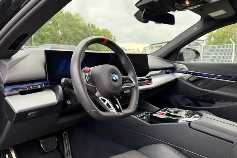 BMW M5 (Seria 5) din 2025 cu 36.619 km - oferta BMW258044 - foto 8