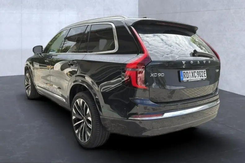 Volvo XC90 din 2026 cu 9.990 km - oferta VOL258046 - foto 2