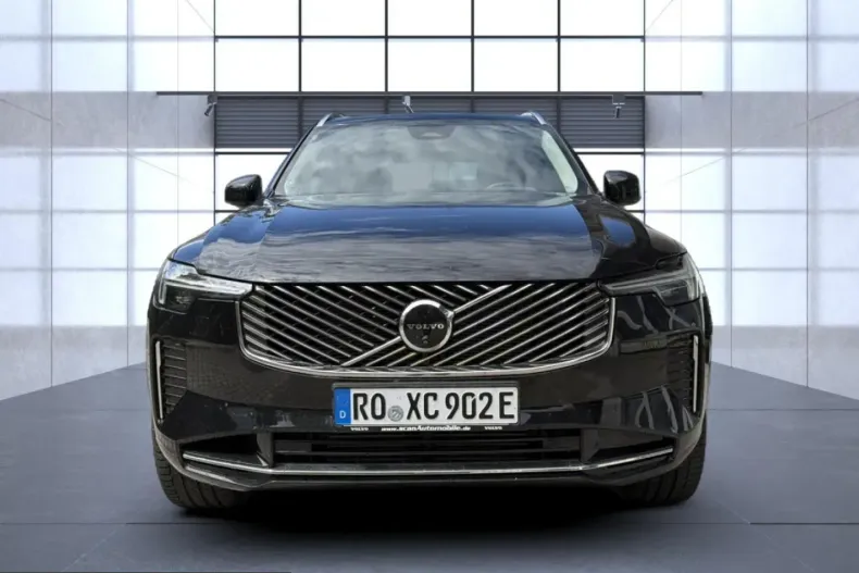 Volvo XC90 din 2026 cu 9.990 km - oferta VOL258046 - foto 5